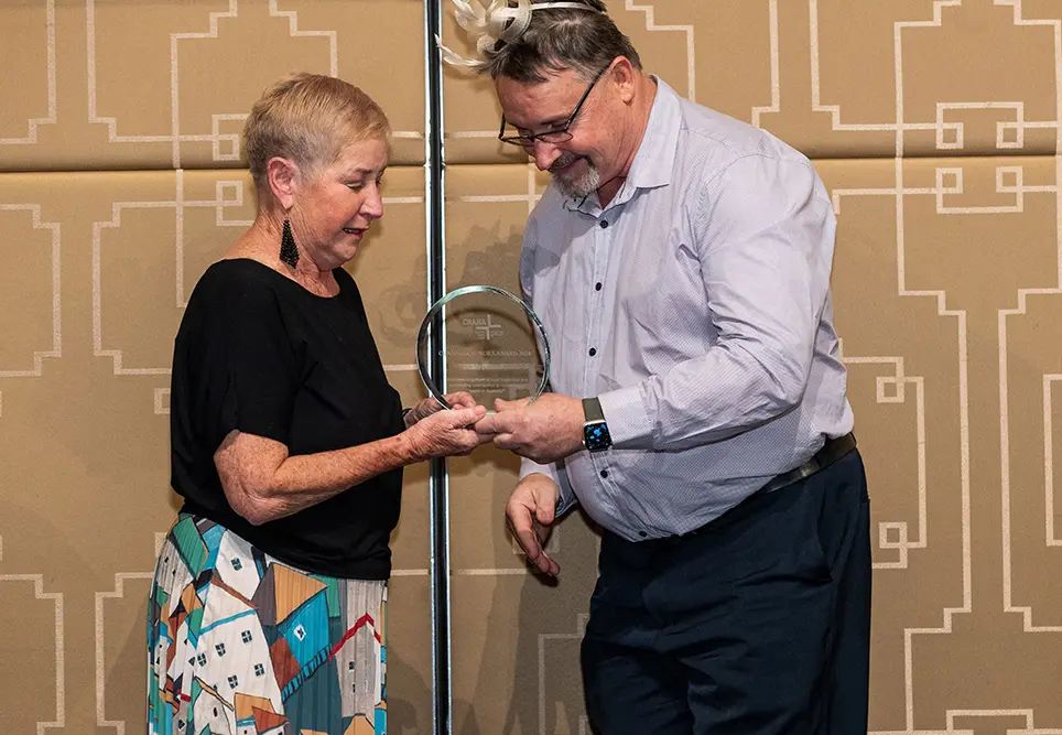 Remote Area Nurse Lesley Woolf’s latest accolade – 2024 CRANAplus Aurora Award for the Remote and Isolated Health Professional of the Year